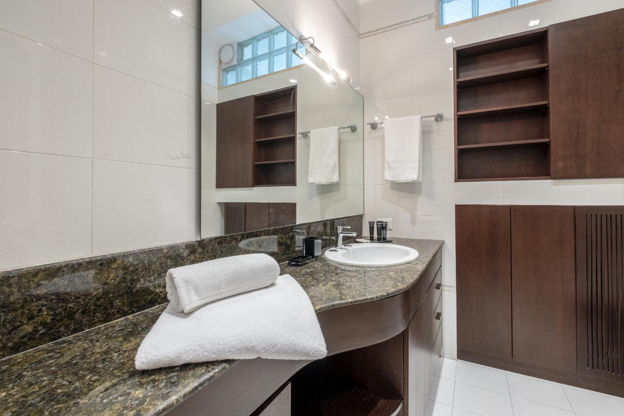 Sweet Life - Luxury Apartment-Suite-Rooms บารี ภายนอก รูปภาพ
